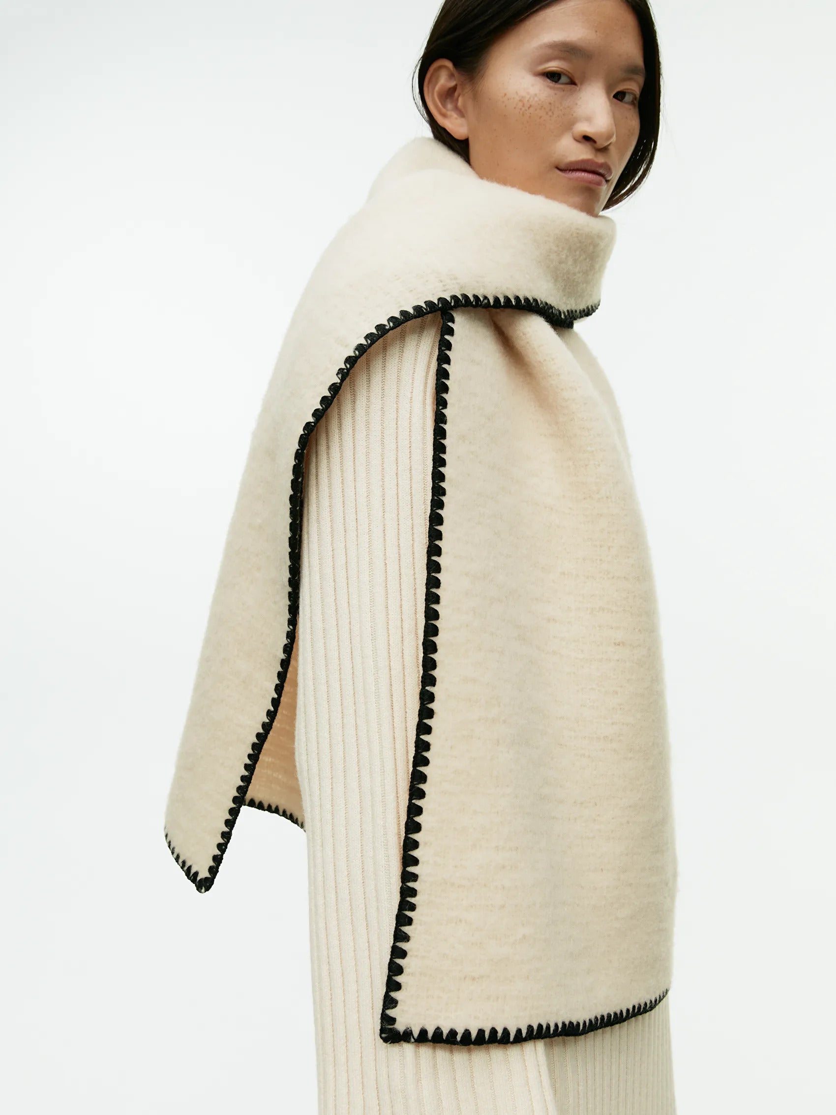 Blanket Stitch Wool Scarf